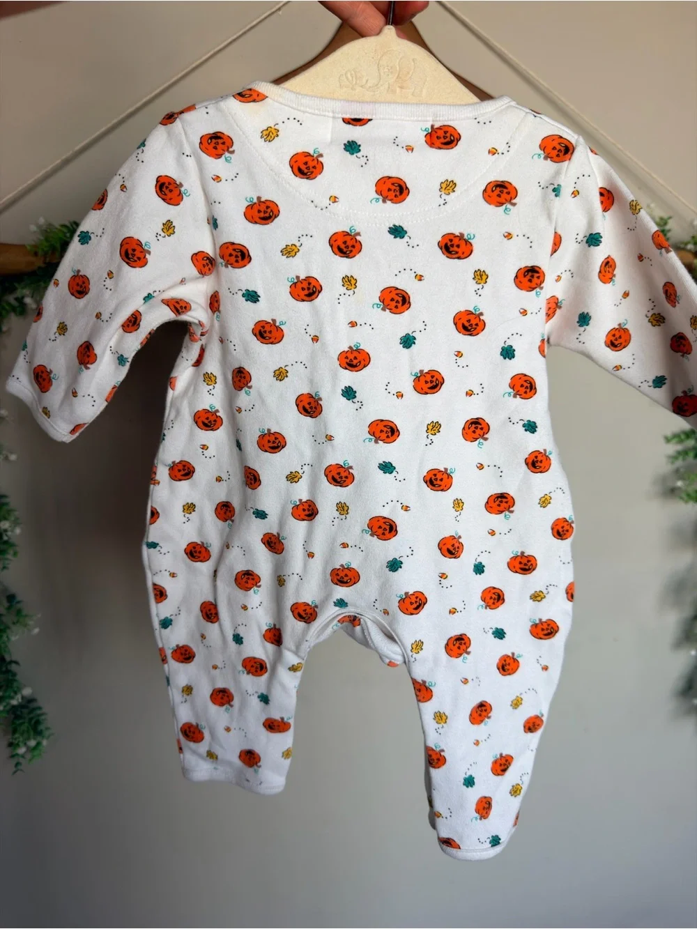 Vintage White Pumpkin-Print Baby One-Piece